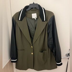 Avec Les Filles Mixed Fabric Blazer